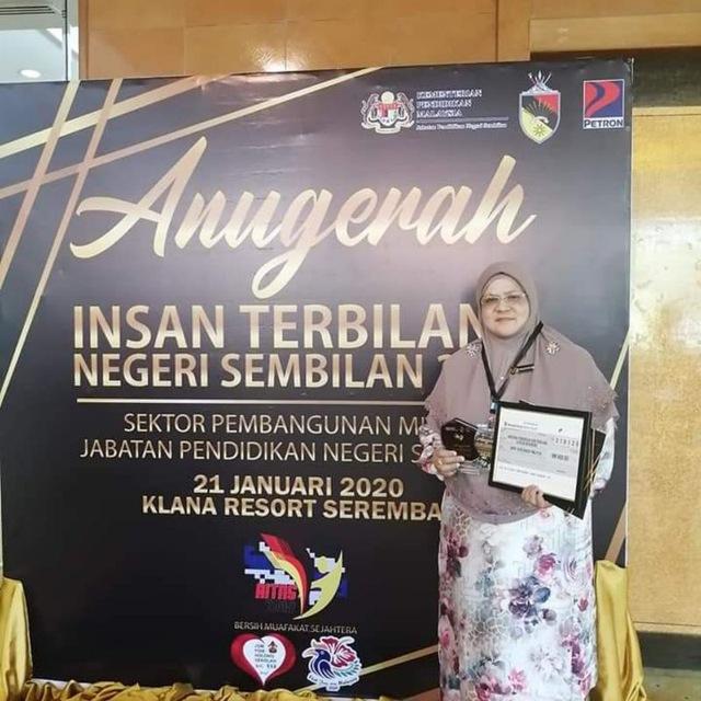 Ms Hajah Noraini Binti Ahmad's photo