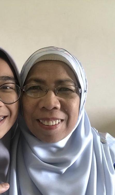 Mrs Um Taksiah binti Ismail's photo
