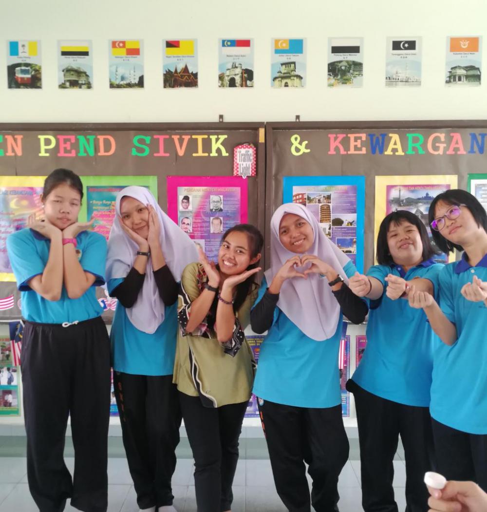 Ms Tan Lee Ting's photo