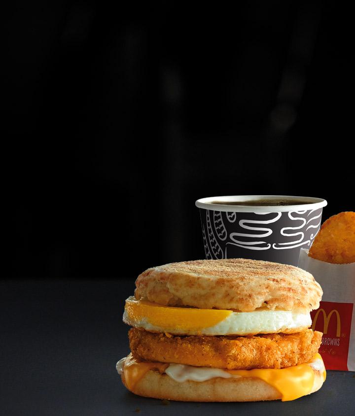 Crispy Chicken Muffin with Egg's image'